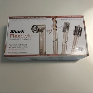 *NEW* Shark Flexstyle